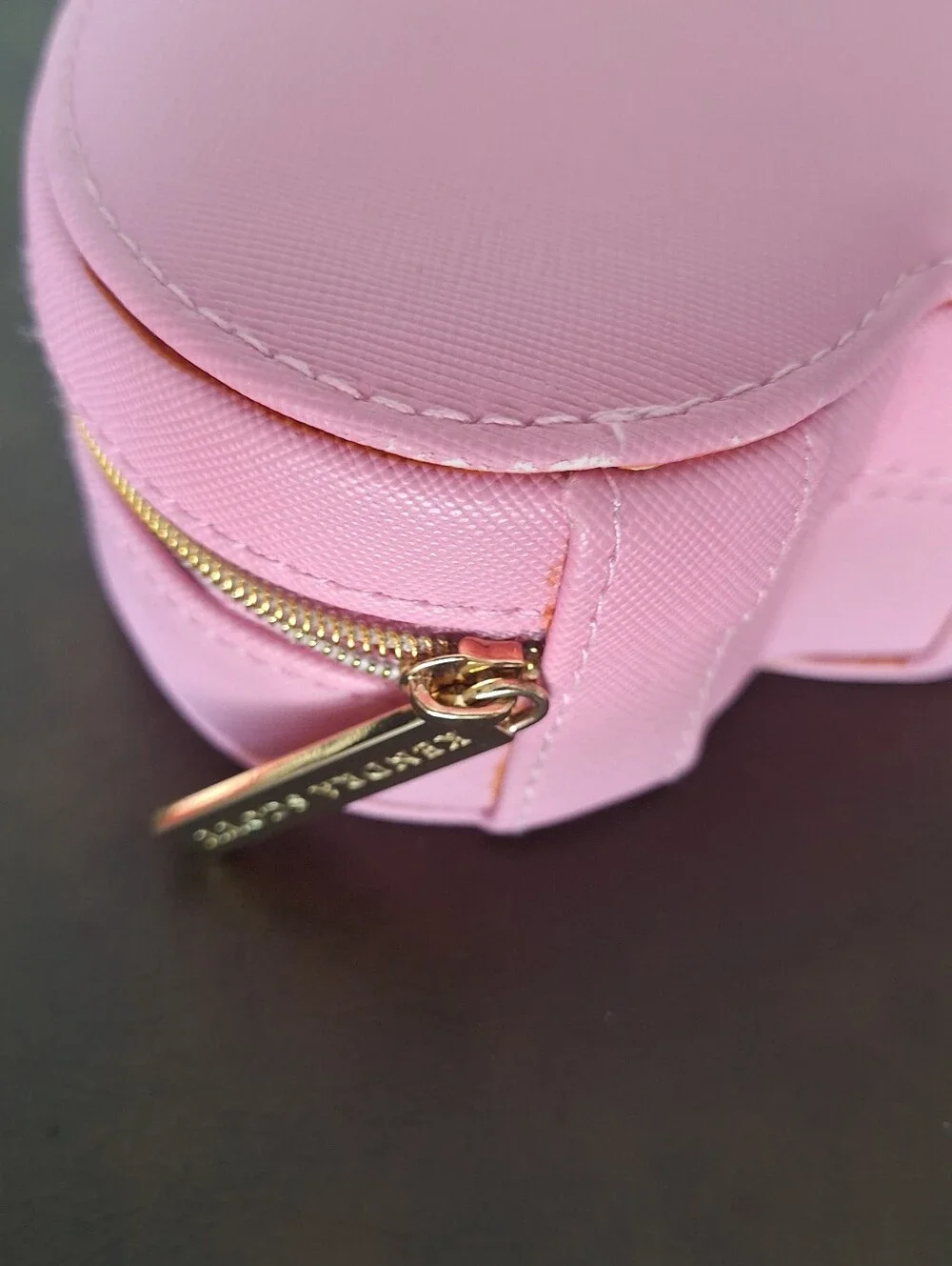 Kendra Scott Heart-Shaped Pink Jewelry Case Compact Travel Organizer 5